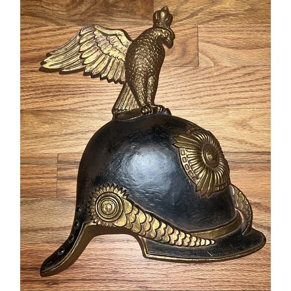 RARE 1870 PRUSSIAN HELMET CAST METAL WALL HANGING SEXTON 1968 USA 12 3/4" VTG - Picture 2 of 10